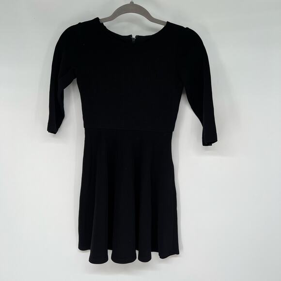 Alice + Olivia Employed 3/4 Sleeve Skater Mini Dress Women's Size 0 Black Lined - Picture 1 of 10